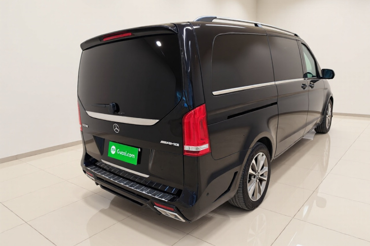 奔驰V级 2020款 V 260 尊贵版车身外观7