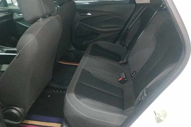 别克 威朗 2023款 Pro 乐逸版中控内饰7004