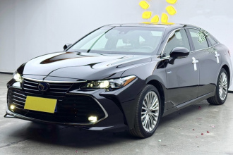 丰田 亚洲龙 2019款 双擎 2.5L Limited旗舰版 国VI