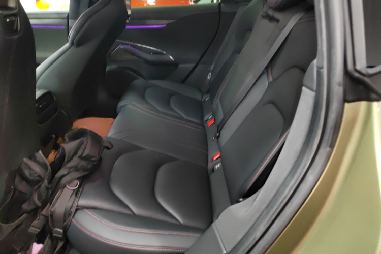 小米汽车 小米SU7 2024款 四驱超长续航高阶智驾Max版中控内饰7004