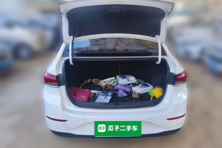 别克 英朗 2018款 15T 双离合精英型 国V中控内饰23