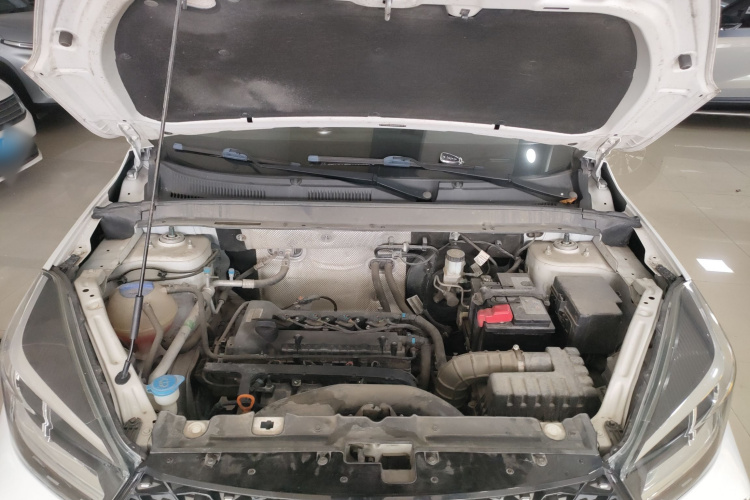 奇瑞 瑞虎5x 2021款 超级英雄版 1.5L CVT豪华型机舱底盘24