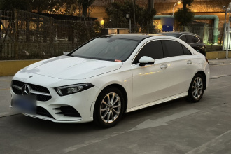 奔驰A级 2019款 A 200 L 运动轿车