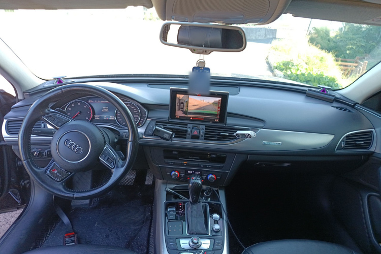 奥迪A6L 2017款 45 TFSI quattro 运动型中控内饰12