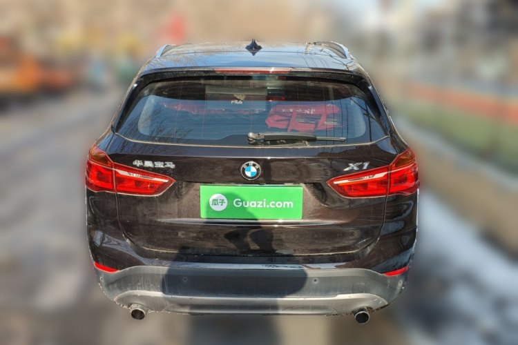 宝马X1 2018款 sDrive20Li 领先型车身外观6004