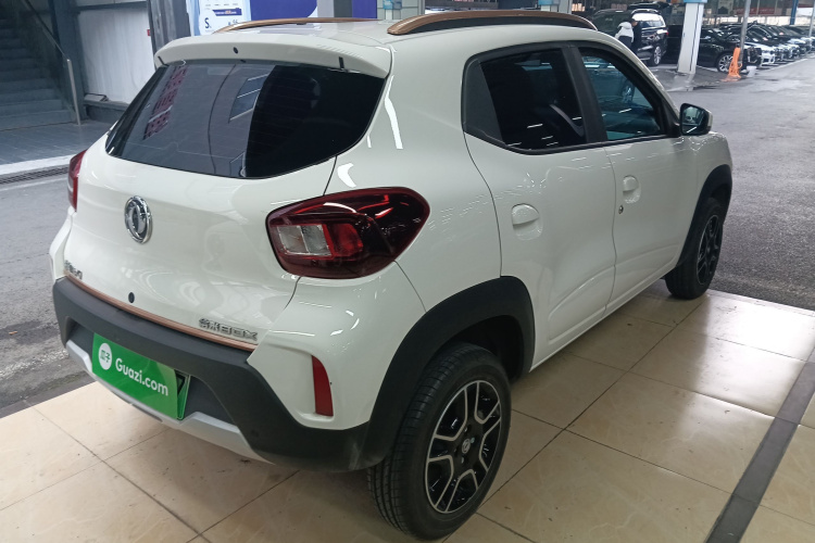 东风纳米EX1 2023款 PRO 轻风版闪电型车身外观6005