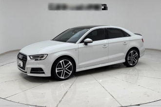 奥迪A3 2018款 30周年年型 Limousine 35 TFSI 运动型