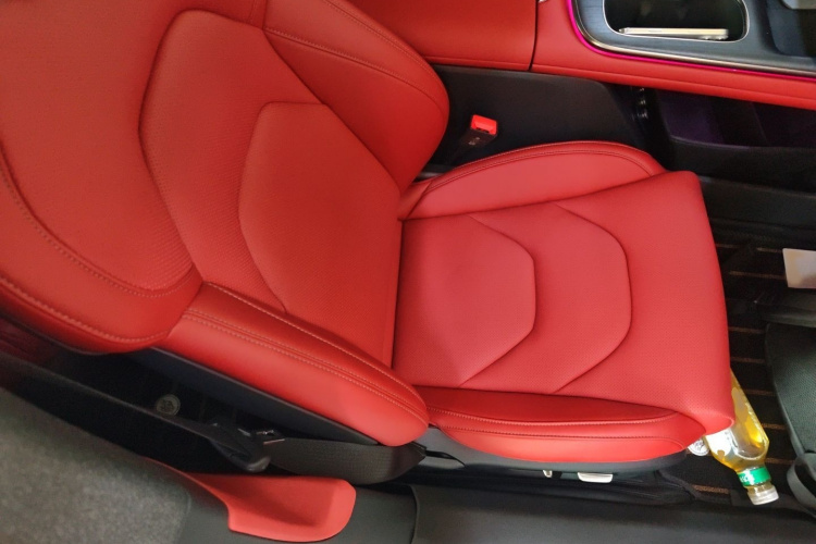 小米汽车 小米SU7 2024款 后驱超长续航高阶智驾Pro版局部细节41