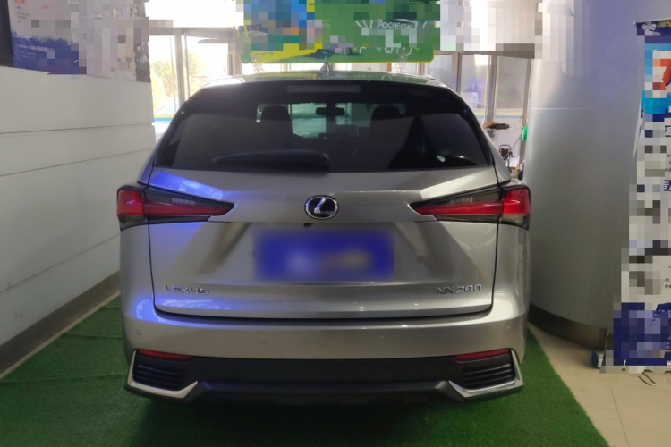 雷克萨斯NX 2020款 200 前驱 锋逸版 国VI车身外观6