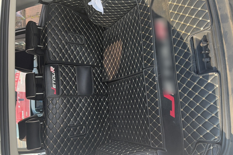 捷途X70 2018款 1.5T 手动畅行版局部细节9001