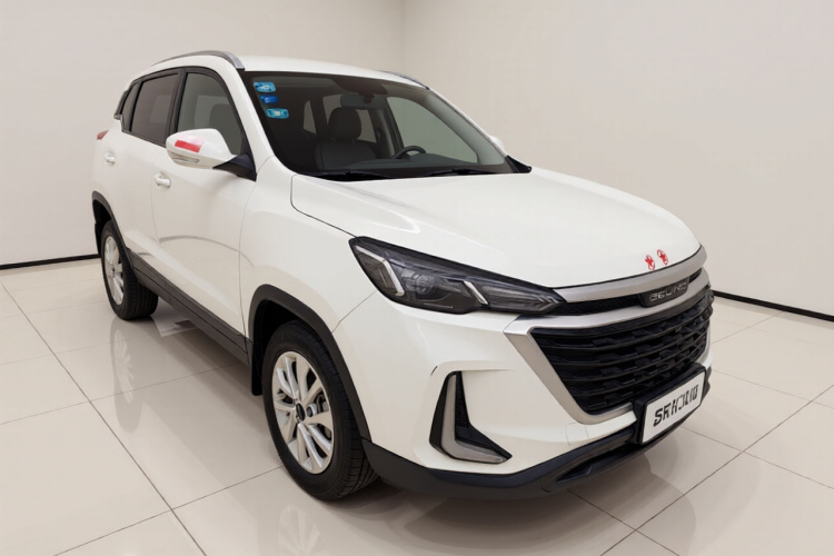 北京汽车 北京X3 2019款 1.5T 手动荣耀版车身外观3