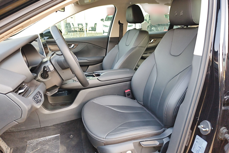 红旗E-QM5 2023款 改款 基础出行版中控内饰19