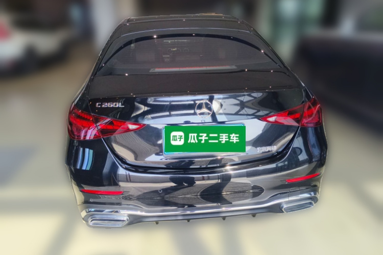 奔驰C级 2023款 改款 C 260 L 运动版车身外观6