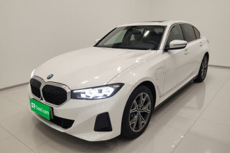 宝马i3 2025款 eDrive 35 L