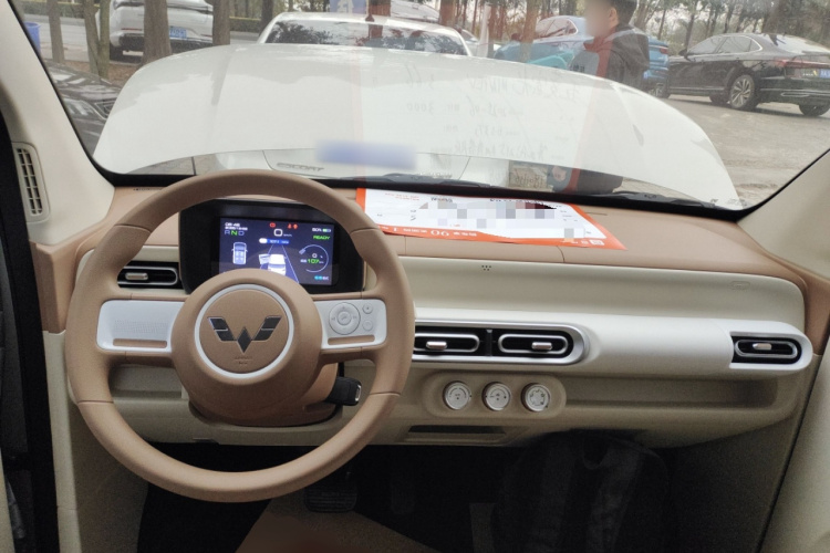 五菱汽车 宏光MINIEV 2024款 第三代 215km 青春版中控内饰7002