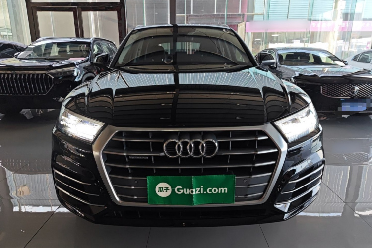 奥迪Q5L 2018款 40 TFSI 荣享时尚型 国V车身外观2