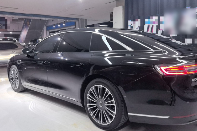 鸿蒙智行 享界S9 2025款 增程 Max+车身外观4