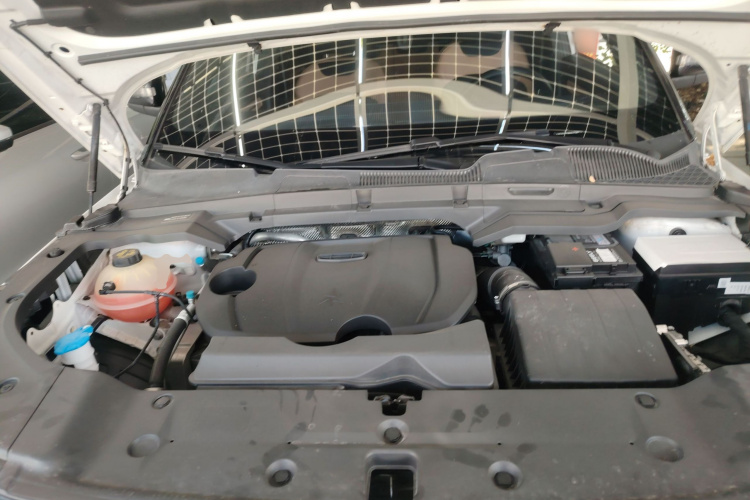 吉利汽车 吉利icon 2023款 1.5TD 巧克力醇巧版机舱底盘24