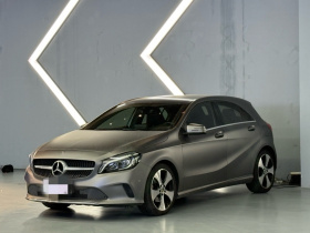 奔驰A级(进口) 2017款 改款 A 200 时尚型