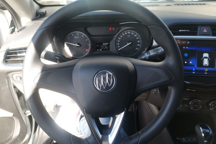 别克 凯越 2020款 15N CVT精英型中控内饰13