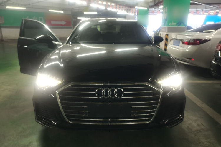 奥迪A6L 2021款 40 TFSI 豪华动感型车身外观6001