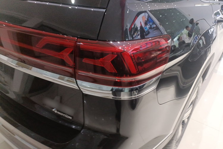 大众 途昂 2024款 380TSI 四驱尊崇豪华版车身外观9