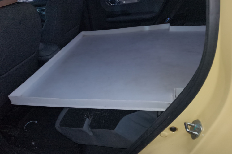 埃安 AION Y 2022款 Plus 70 乐享版中控内饰7004