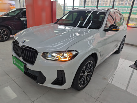 宝马X3 2022款 改款 xDrive30i 领先型 M曜夜套装