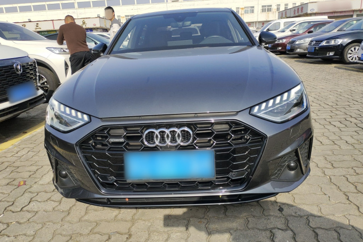 奥迪A4L 2022款 45 TFSI quattro 臻选动感型车身外观6001