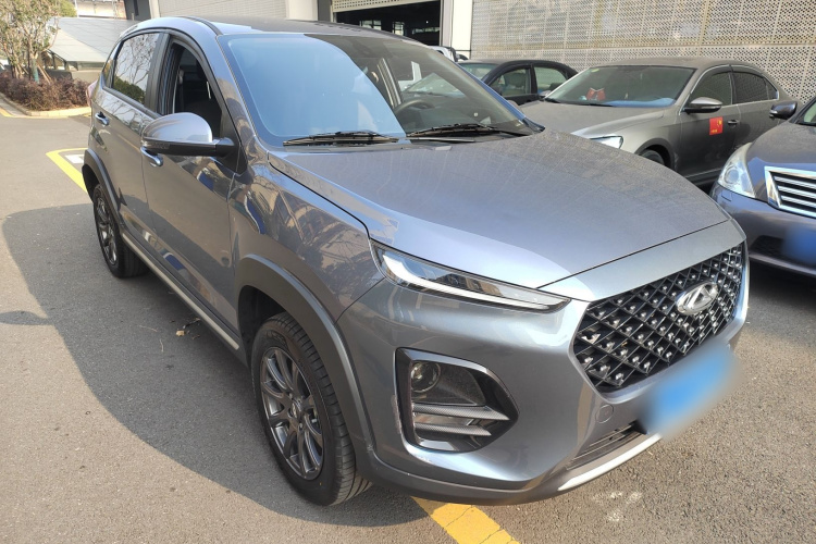 奇瑞 瑞虎3X 2024款 1.5L CVT卓越版车身外观3