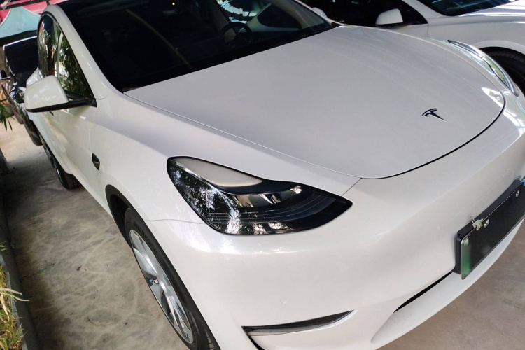 特斯拉 Model Y 2021款 长续航全轮驱动版车身外观6002