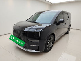 极氪009 2024款 六座行政版四驱 108kWh