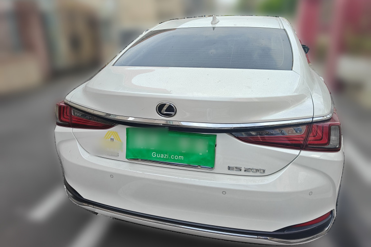 雷克萨斯ES 2018款 200 卓越版 国VI车身外观6004