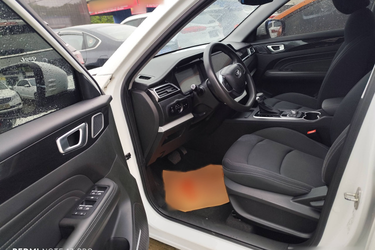 凯翼 炫界 2020款 1.5L CVT乐中控内饰7003