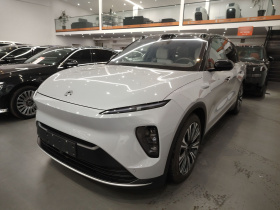 蔚来ES8 2024款 75kWh 行政版