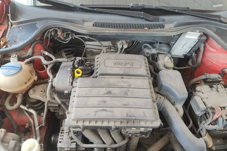 大众 Polo 2018款 1.5L 自动安驾型机舱底盘24