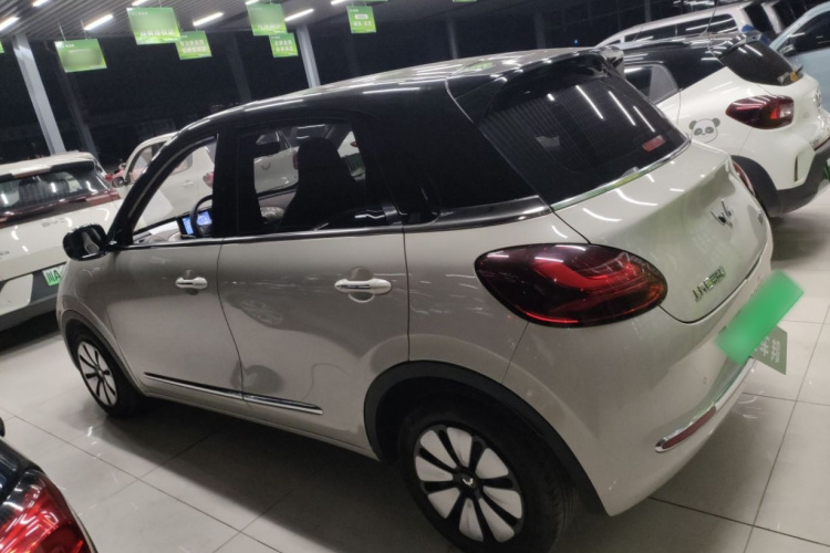 五菱汽车 五菱缤果 2023款 333km 悦享+款车身外观6003