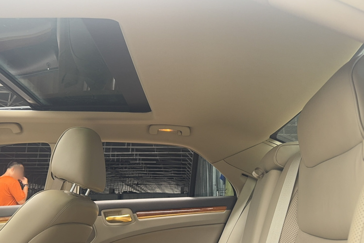 克莱斯勒300C(进口) 2013款 3.6L 尊适版局部细节22