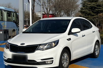 起亚K2 2015款 三厢 1.4L MT GLS