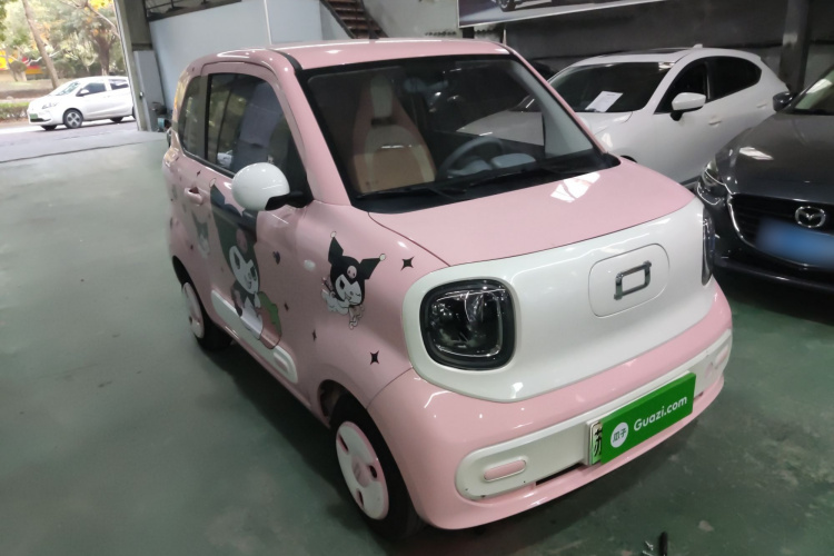 奔腾小马 2025款 222km 闪电马车身外观3