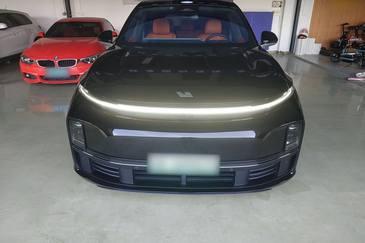 理想汽车 理想L7 2024款 Ultra车身外观2