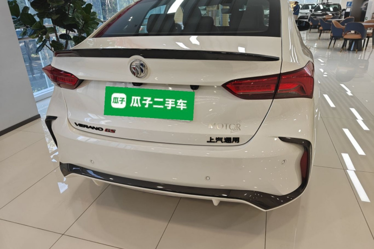 别克 威朗 2023款 Pro GS 疾风版车身外观6