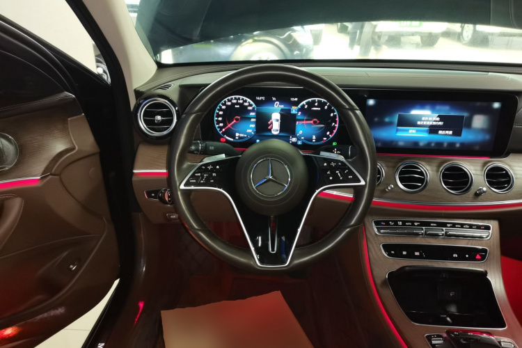 奔驰E级 2023款 改款 E 300 L 豪华型局部细节13