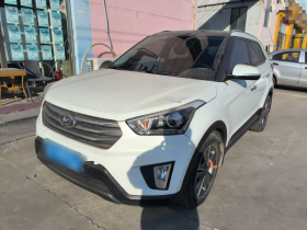 北京现代ix25 2015款 2.0L 自动两驱智能型GLS