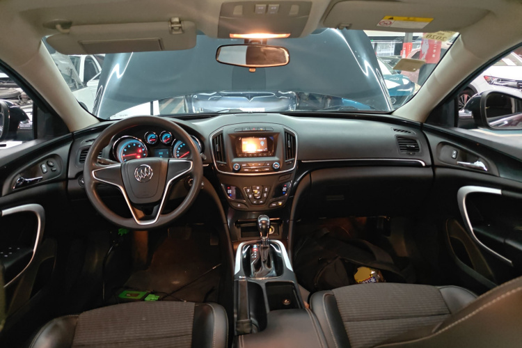 别克 君威 2015款 1.6T 领先技术型中控内饰12