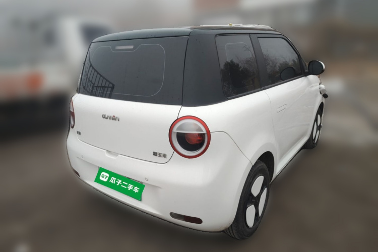 长安启源 长安Lumin 2024款 205km 橙风版车身外观7