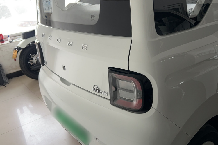 吉利银河 熊猫 2025款 210km 元气熊车身外观6004