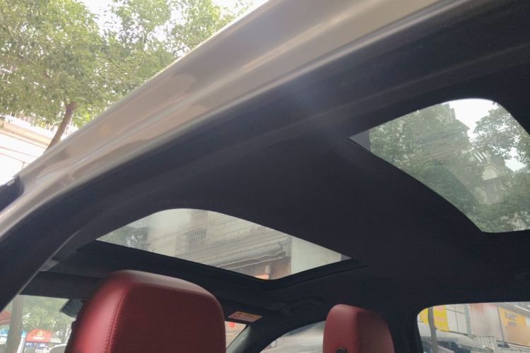 捷豹XEL 2024款 2.0T 250PS R-DYNAMIC S进取运动版局部细节22