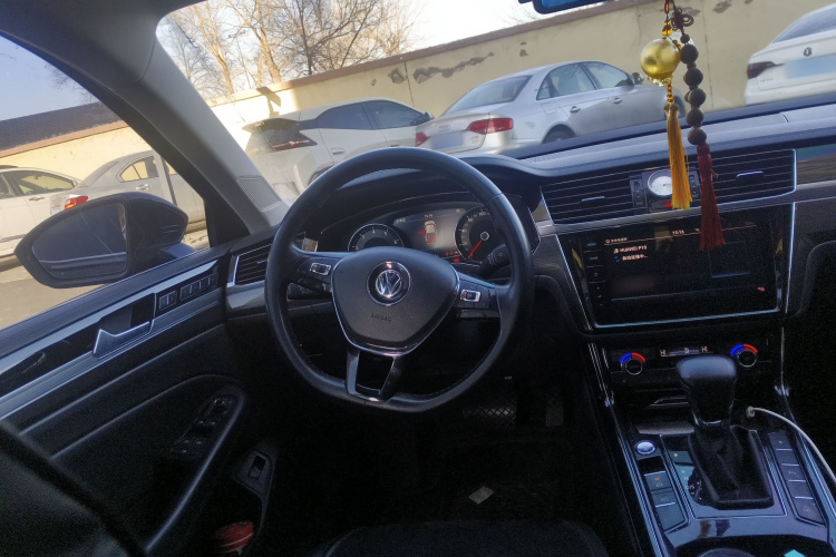 大众 辉昂 2018款 改款 380TSI 两驱商务版中控内饰13