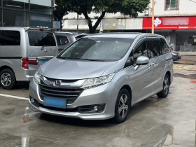 本田 奥德赛 2015款 改款 2.4L 舒适版